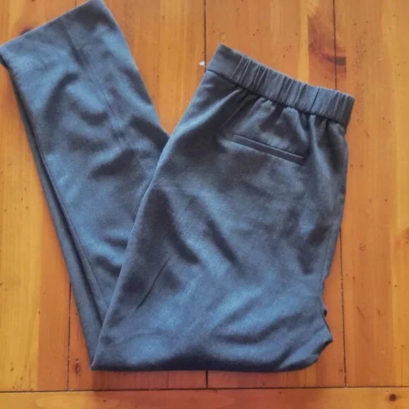 Banana Republic Hayden Pant - Gray, Elastic Back, Ankle Length - Size 10 - Picture 9 of 15